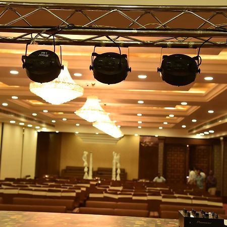 Hotel Anand Renaissance Firozpur Exterior foto