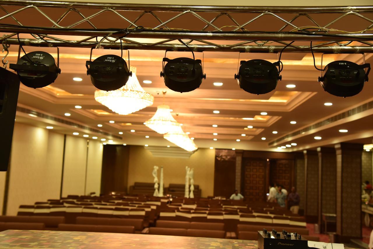 Hotel Anand Renaissance Firozpur Exterior foto